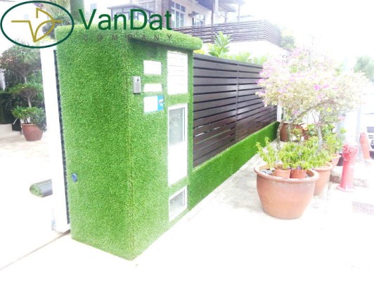cỏ nhân tạo trang trí ốp tường